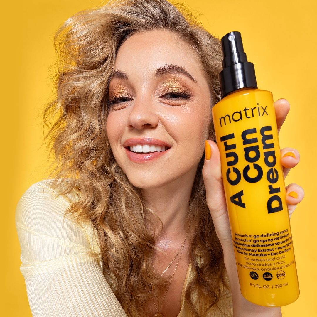 Matrix A Curl Can Dream Scrunch 'n' Go Defining Spray 250ml